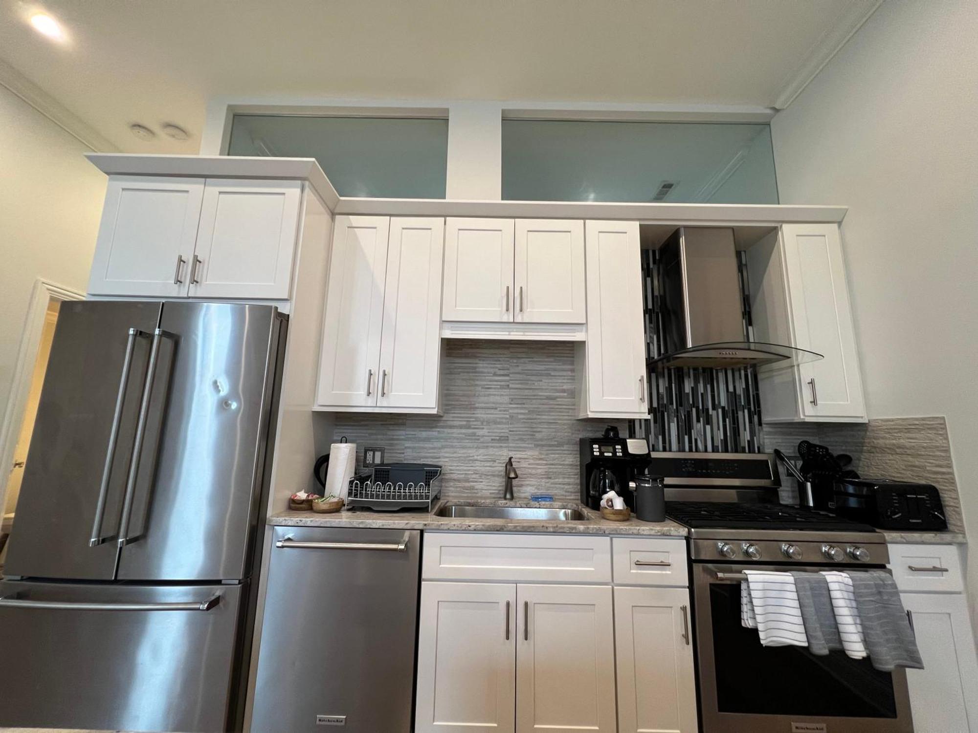 Chic 1 Bedroom W Parking Appartement