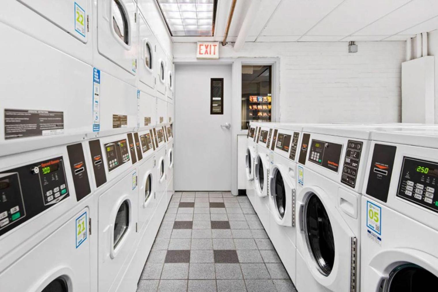 Gold Coast 1br W Doorman Gym 2 Blocks To L Chi-549 Apartment Chicago