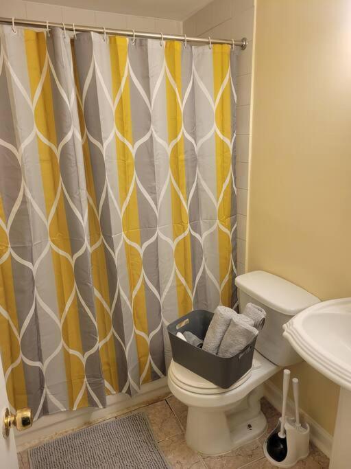 Apartment Charming 3bd 2bth *