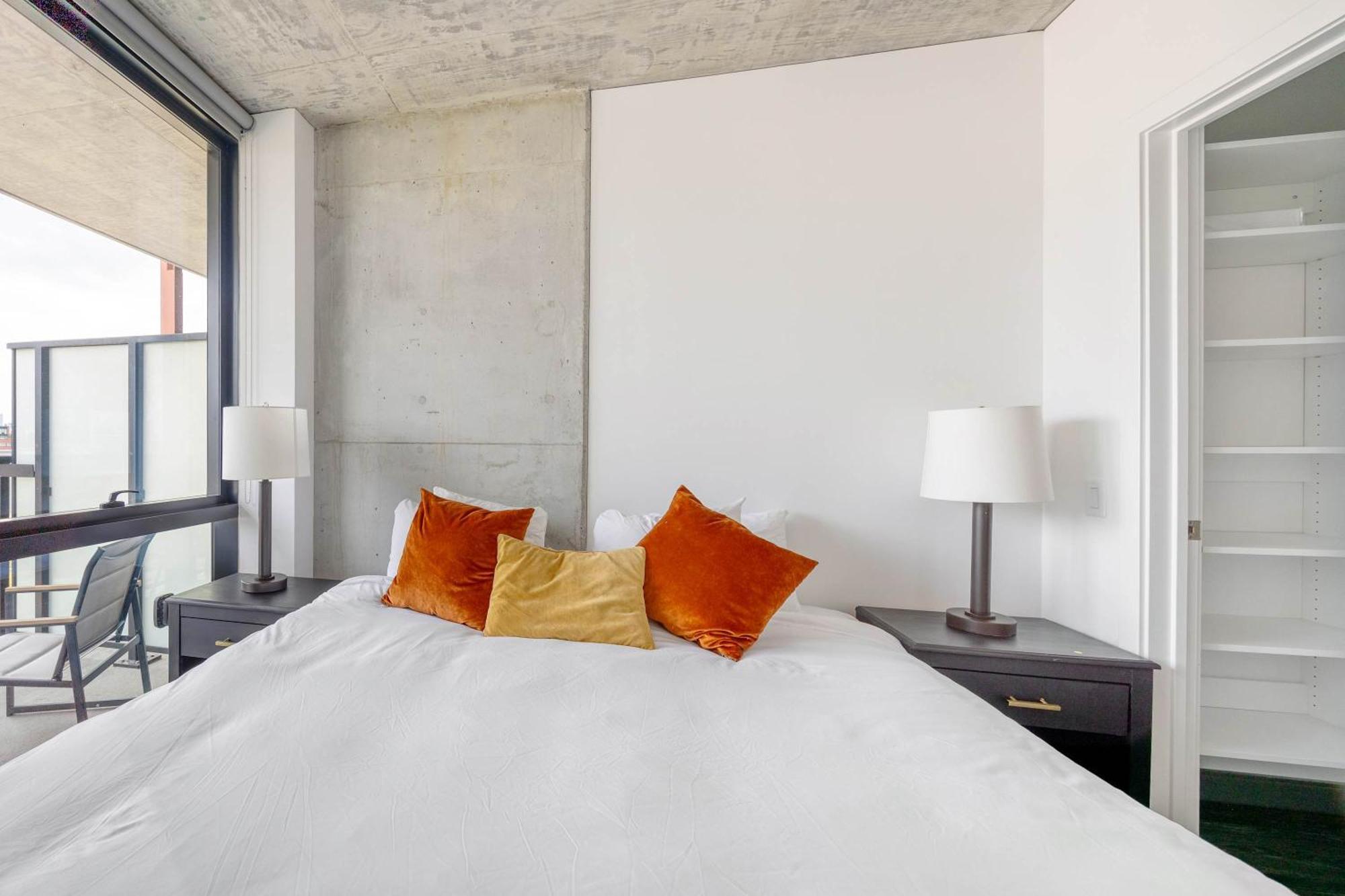 Sophisticated 3br - New Modern And Luxurious * Chicago