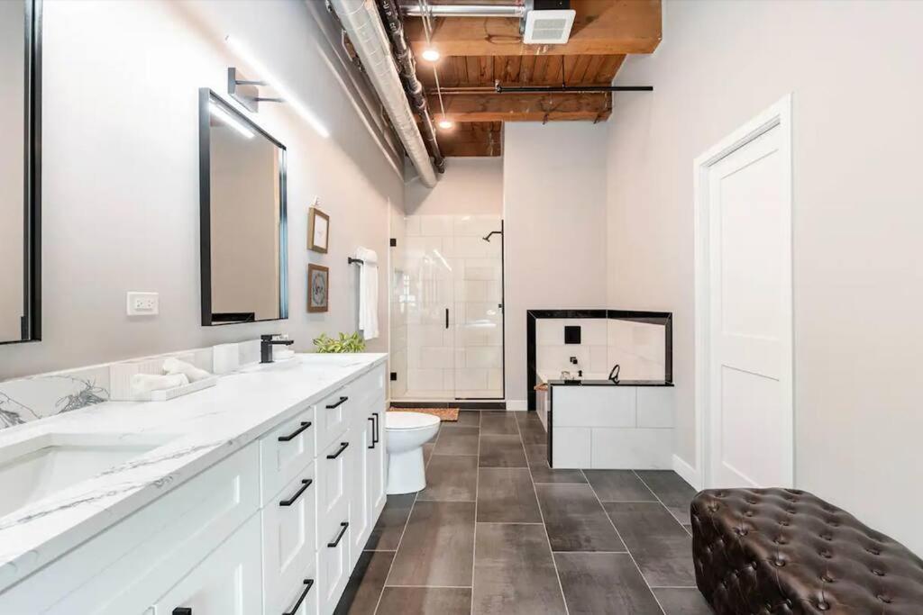 Apartamento 201loft Downtown Spacious Loft Sleeps 10