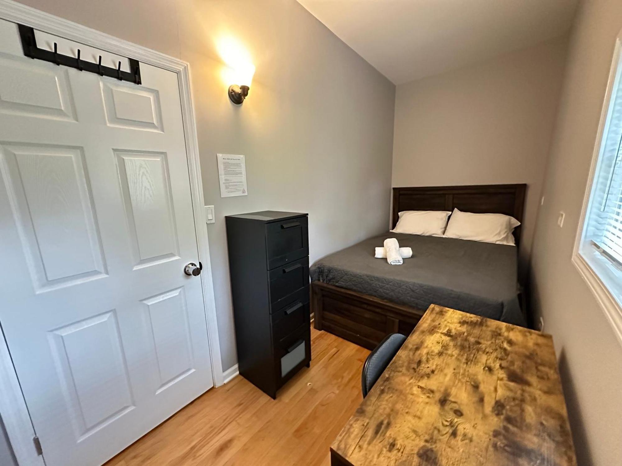 Wonderful Close To Downtown - Free Parking Chicago