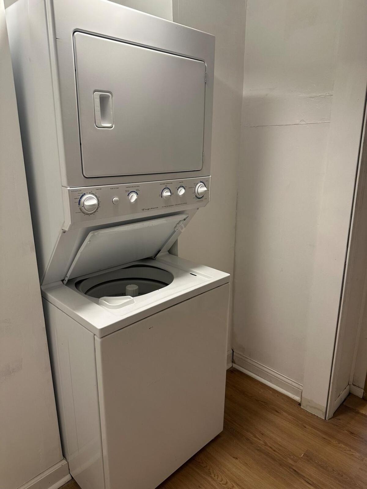 Apartment Comfy & Modern 3 Bedroom I Med District I Free Parking O Chicago