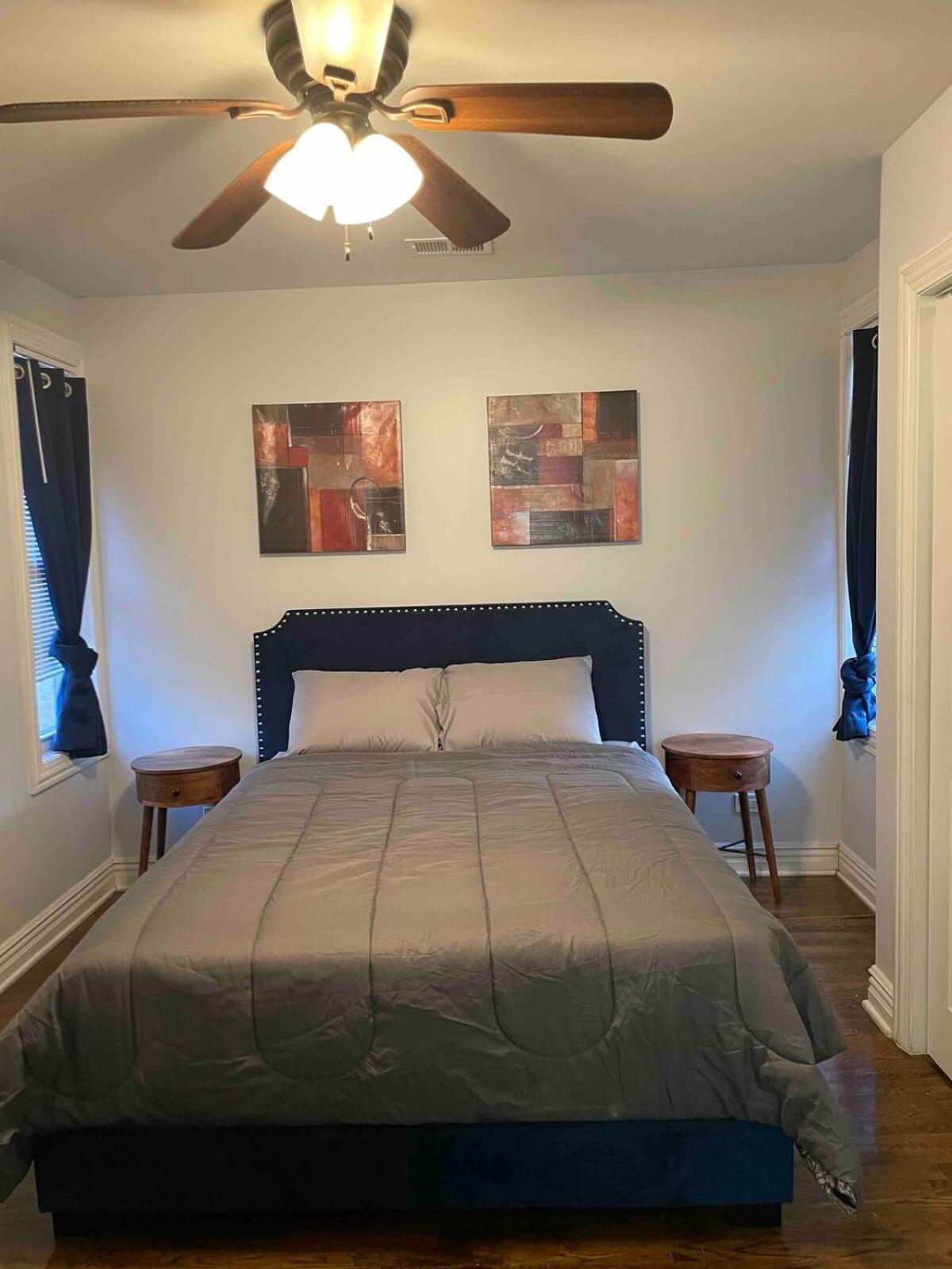 Woodlawn Oasis * Chicago