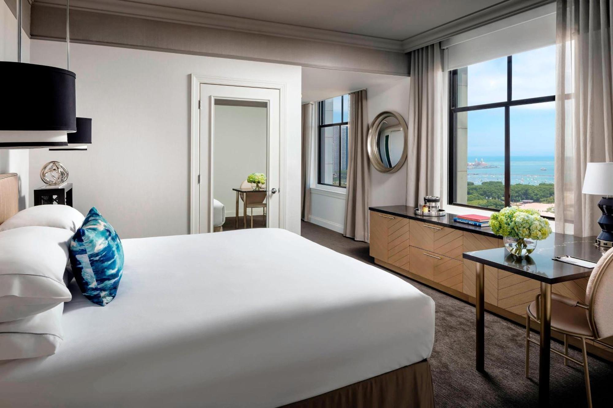 The Blackstone, Autograph Collection 4*