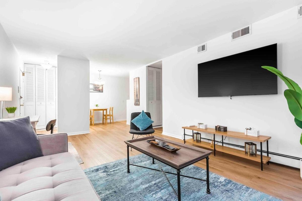 Pristine Lakeview Boystown Wrigley Haven Apartamento *
