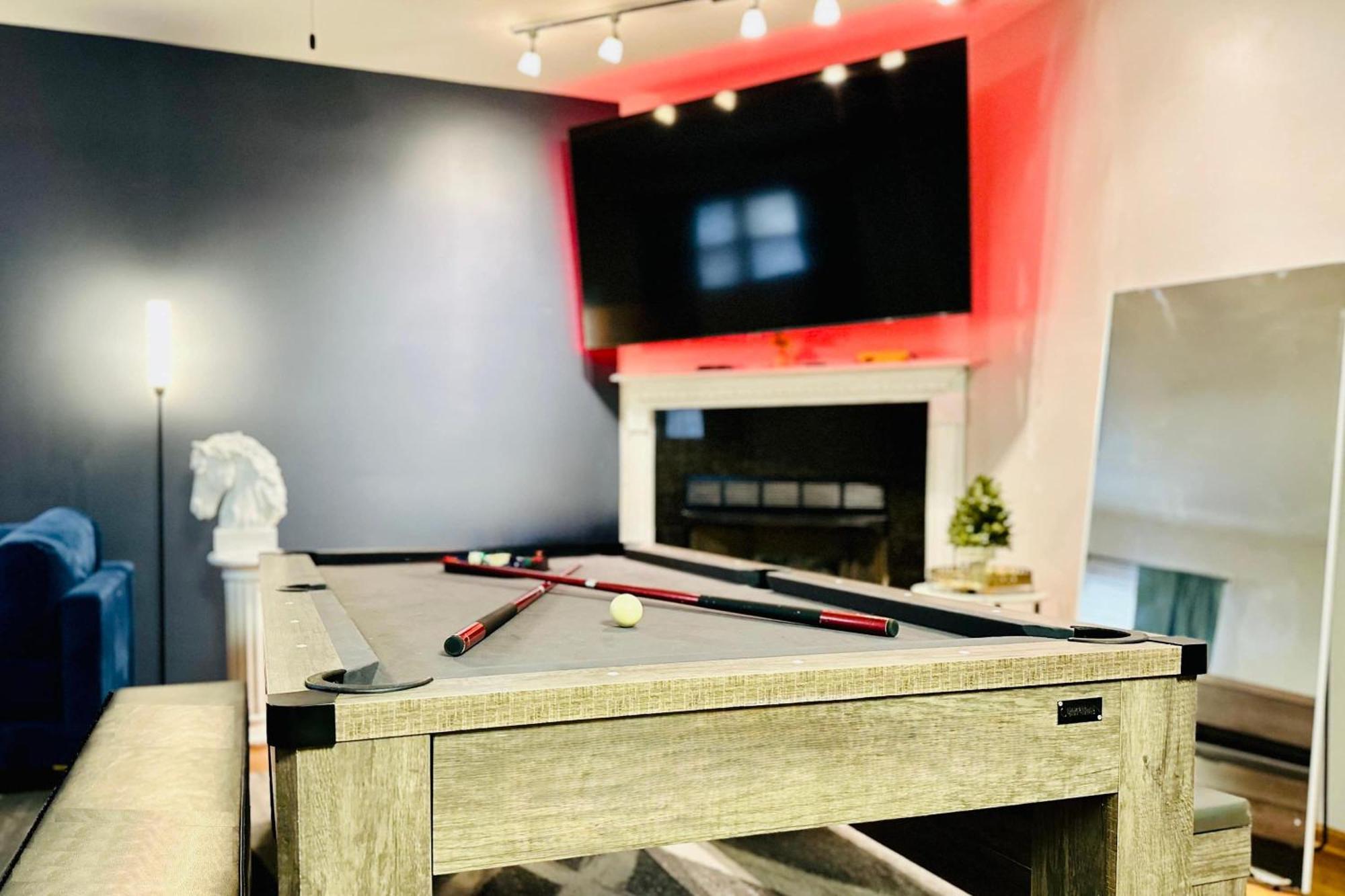 Appartement Pool Table, Pingpong, Arcade, 2-car Parking, 3 Floors! Chicago