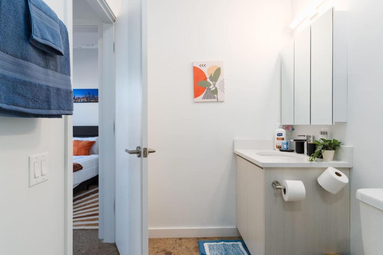 Artistic Loft Rooftop Uptown Montrose Gymwfh *