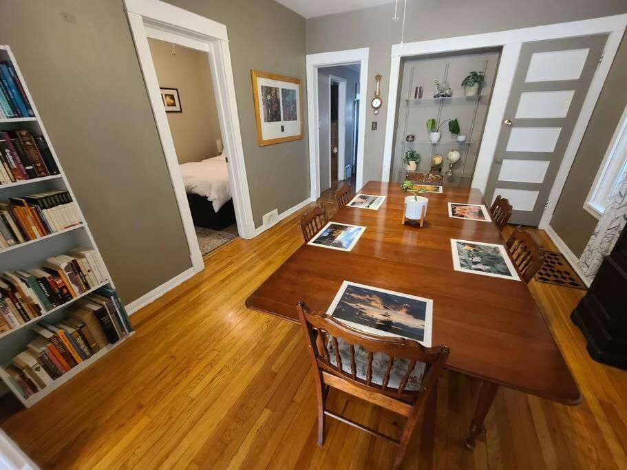 Hermosa House Eco-home - Peaceful Quiet 3br, Free Parking, Solar Powered, By Logan Square