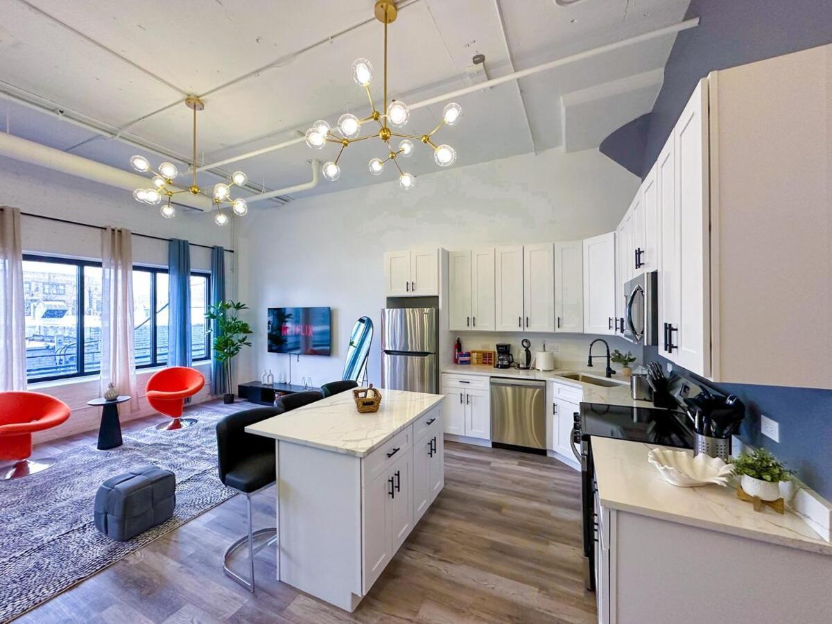 Apartment Spacious 6br Luxury Perfect For Groups Near Mccormick Place And Soldier Field *