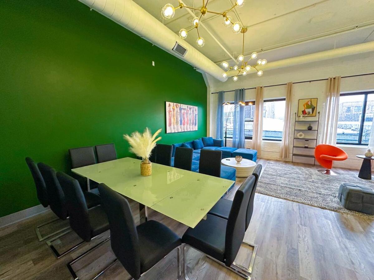 Apartment Spacious 6br Luxury Perfect For Groups Near Mccormick Place And Soldier Field