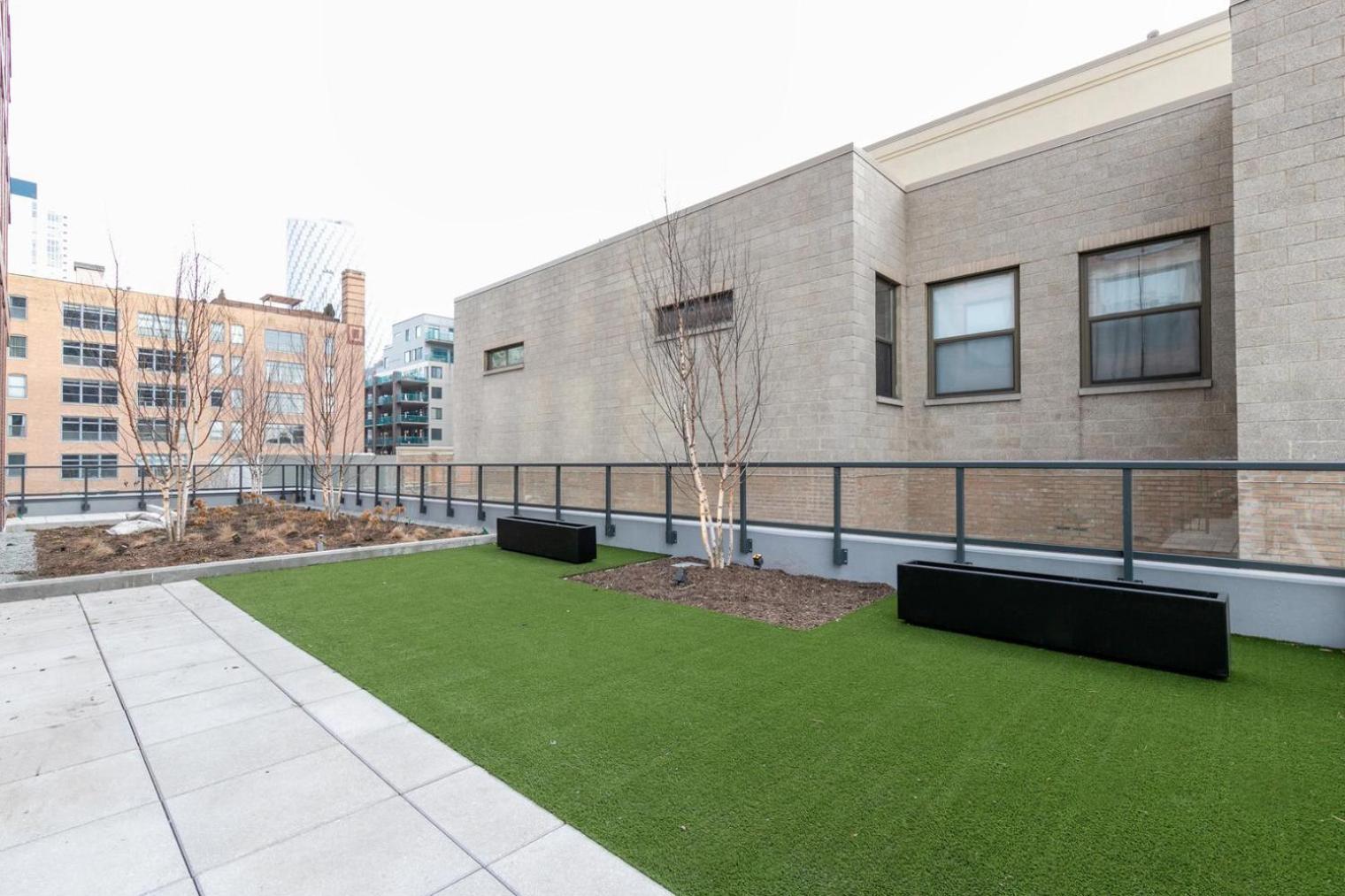 W Loop W Pool Gym Nr Fulton Mkt Chi-273 * Chicago