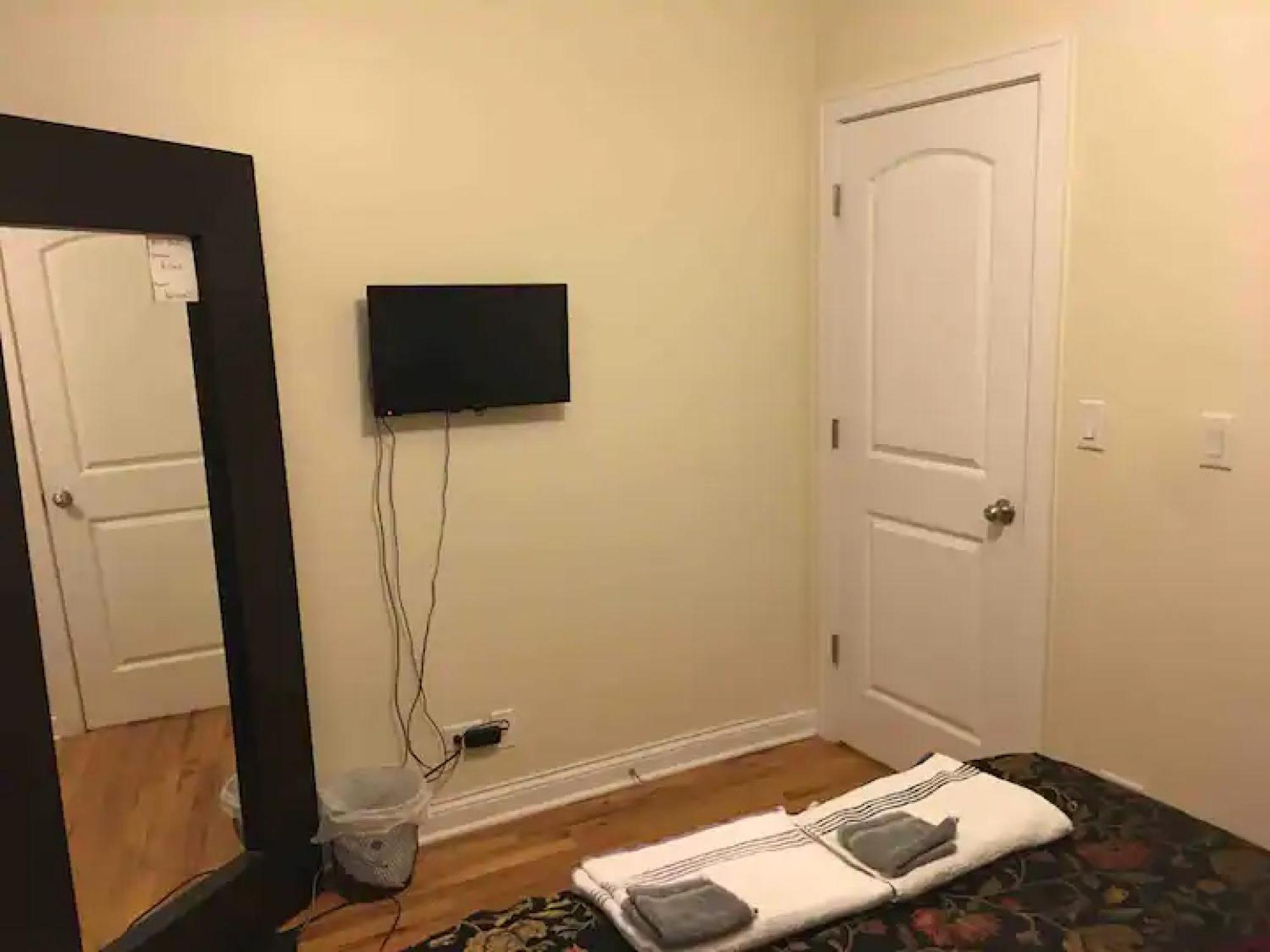 Chic Cornelia Getaway Hotel Chicago