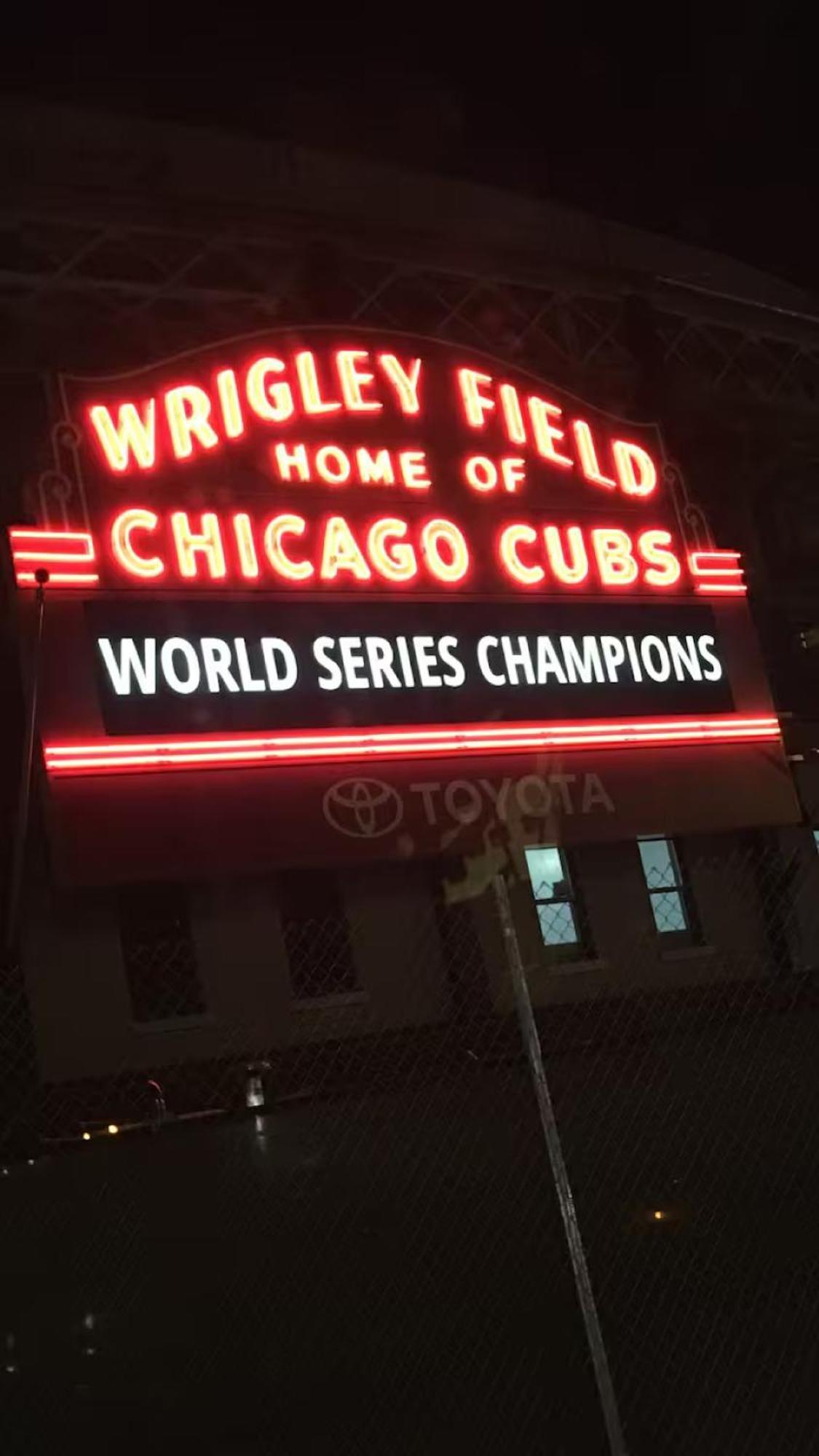 Hotel Chic Cornelia Getaway Chicago