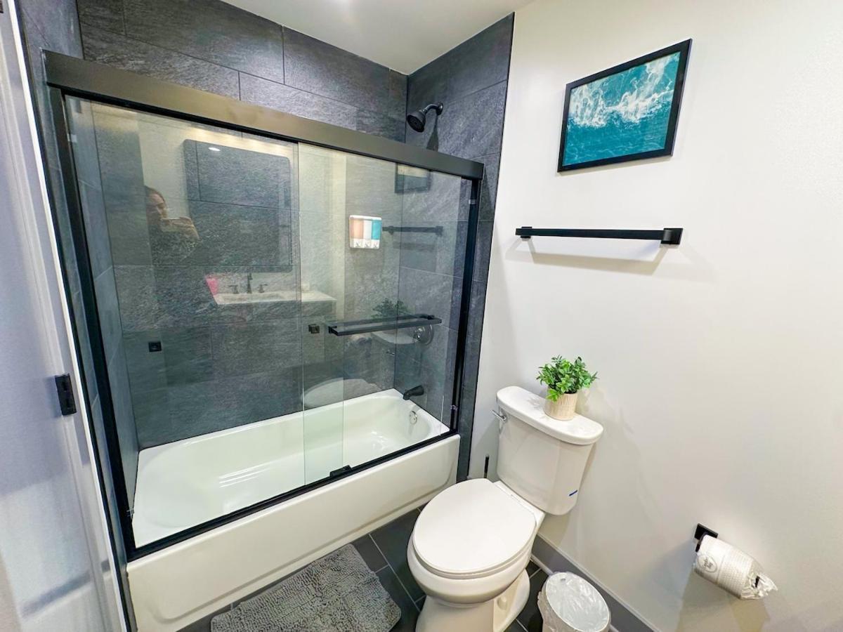 Luxury 6br With Pool Table Sleeps 12 Perfect For Group Near Mccormick Place, Grant Park And Soldier Field