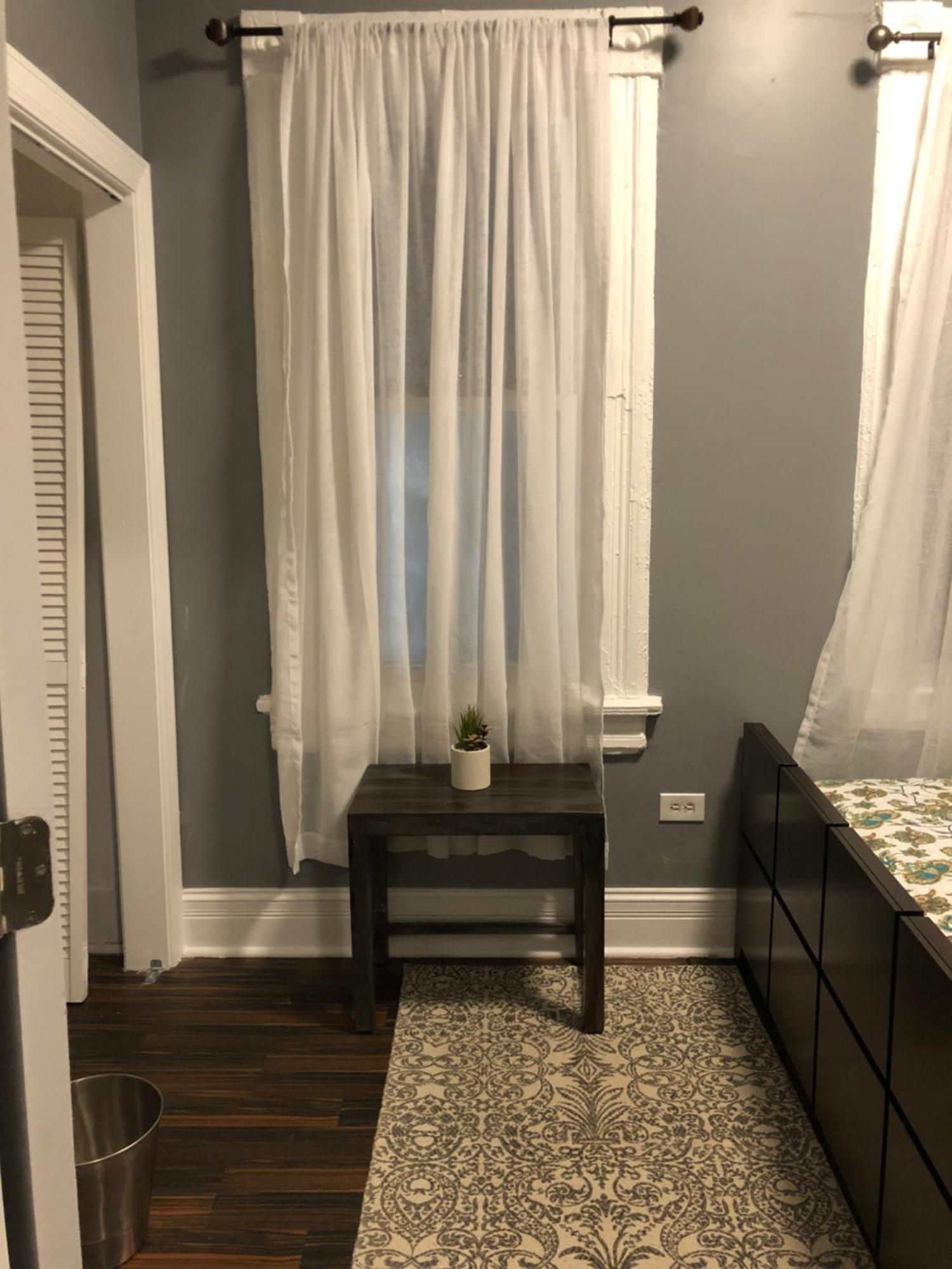 Apartment Urban Coach Penthouse - Near Train, Medical District, And Downtown Chicago