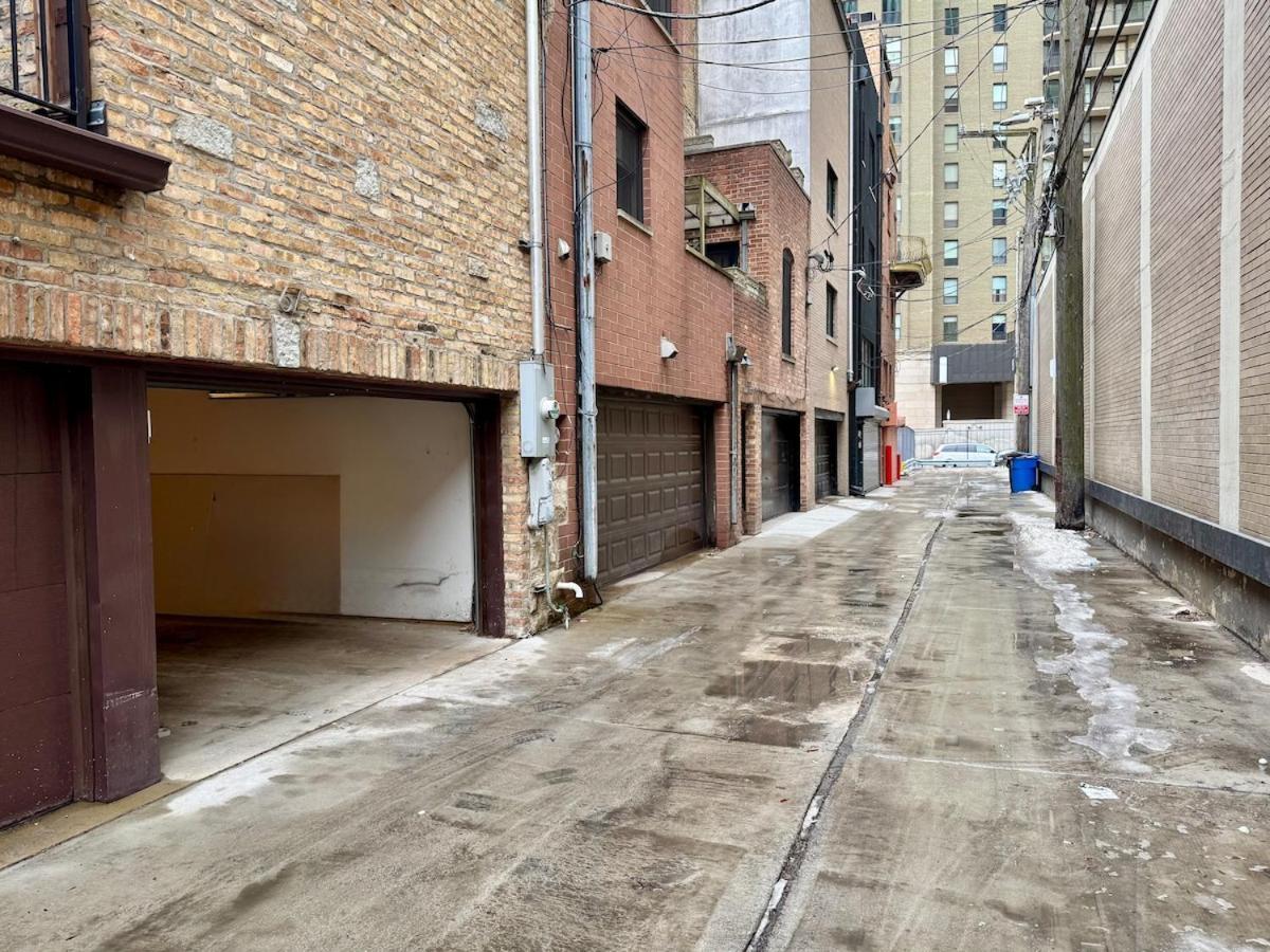 Spectacular Gilded Age 6 Bedroom Gold Coast Mansion With Deck Holiday home *