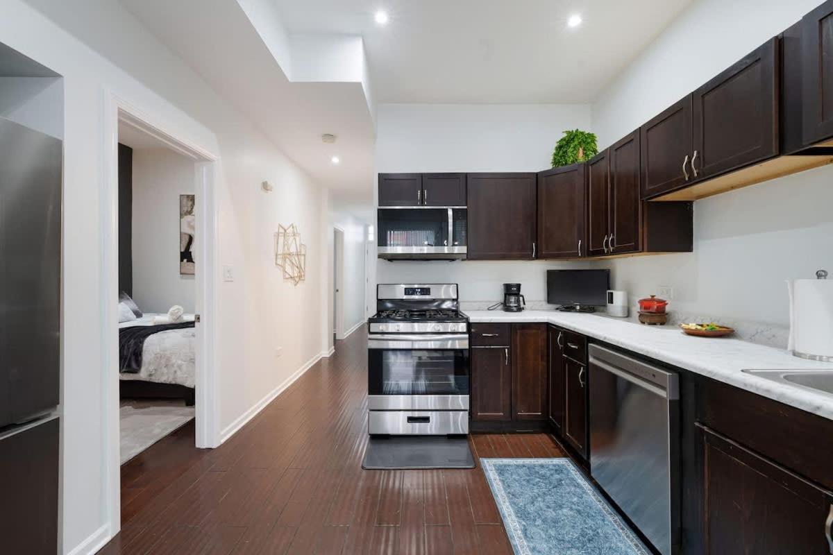Chic And Cozy 3-bed Escape In Apartment
