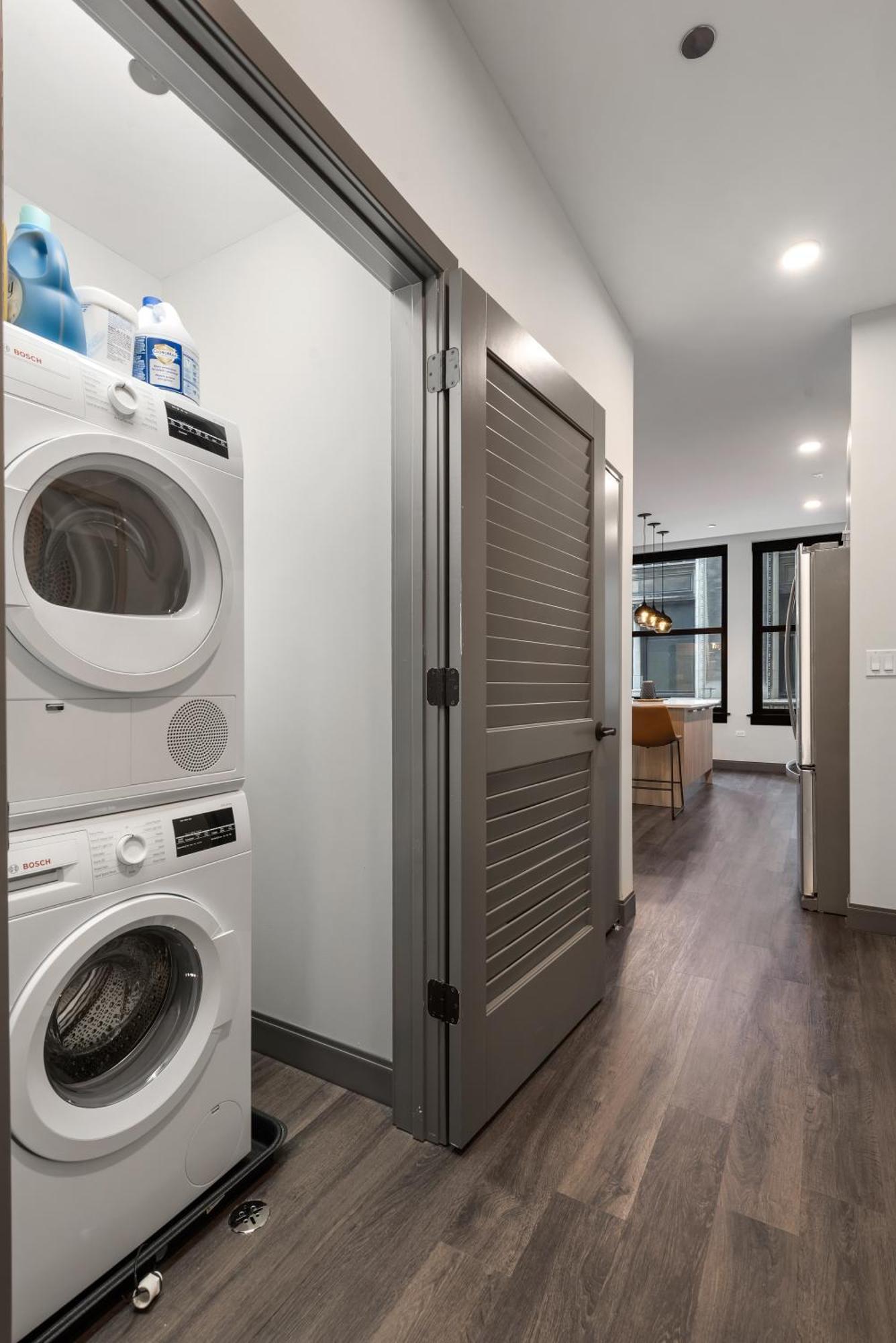 Experience Downtown At Millennium - Luxury In The Loop