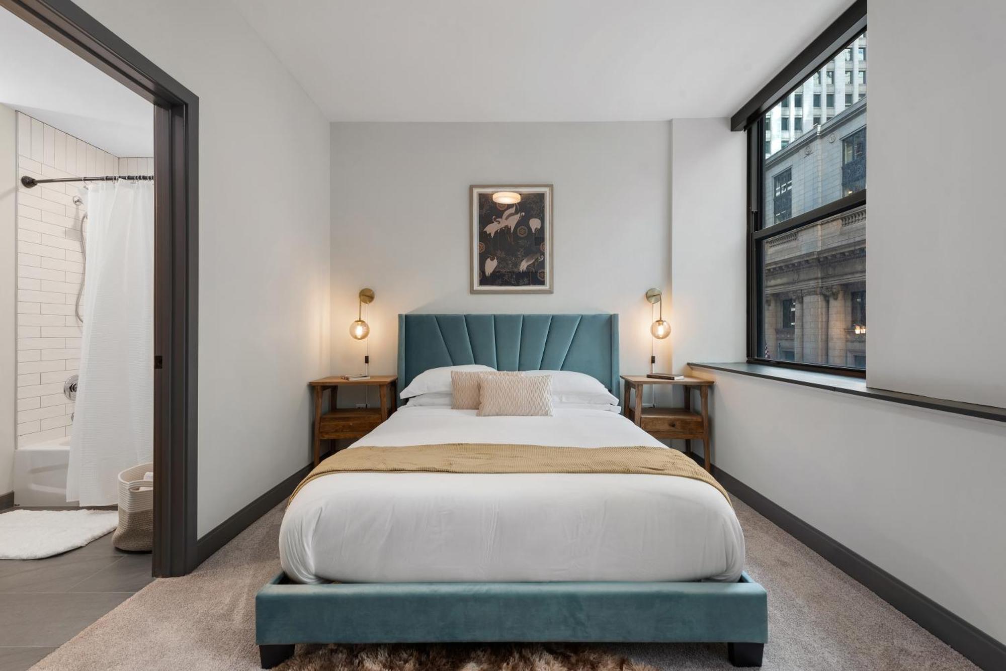 Experience Downtown At Millennium - Luxury In The Loop