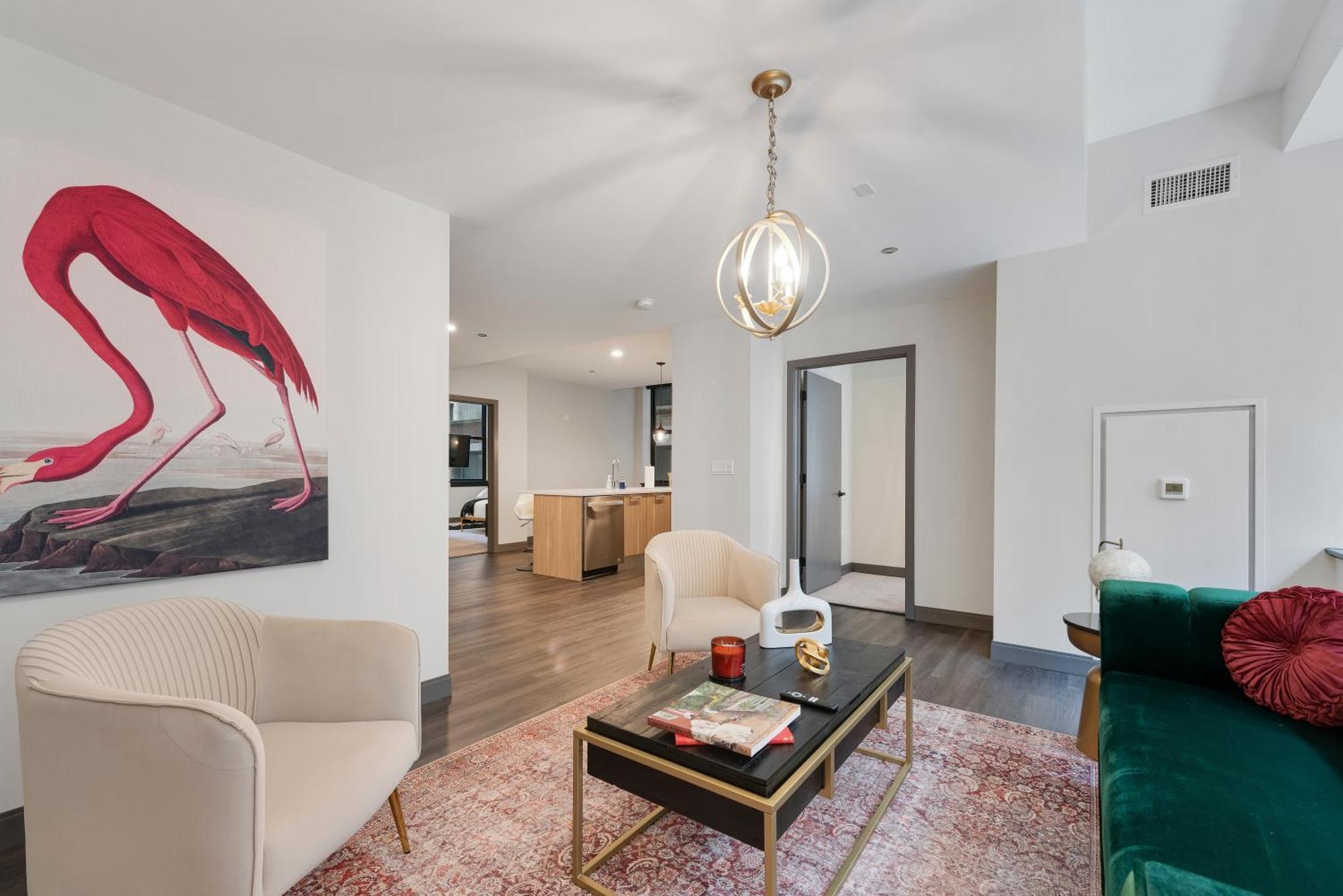 Experience Downtown At Millennium - Luxury In The Loop