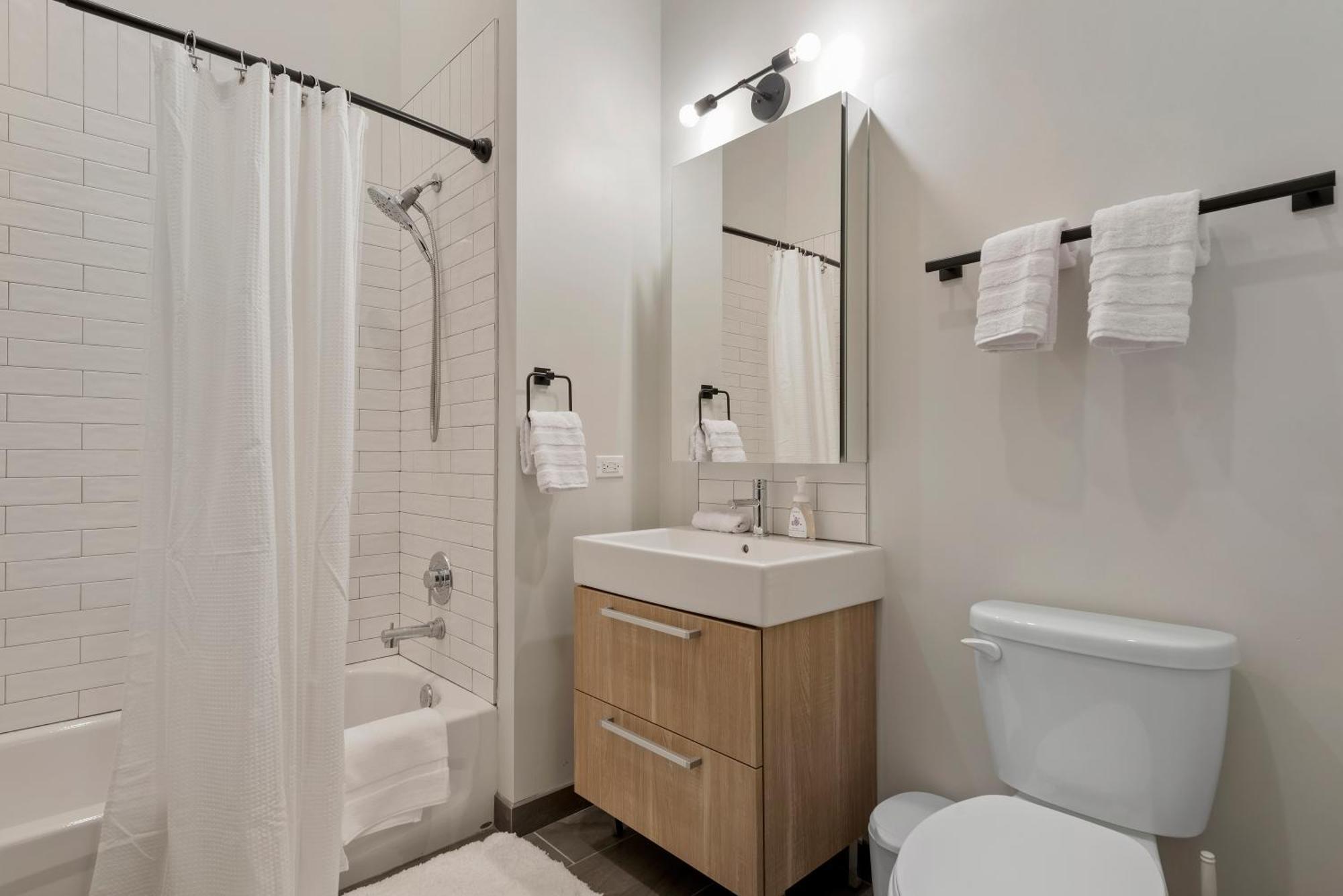 Apartment Experience Downtown At Millennium - Luxury In The Loop *