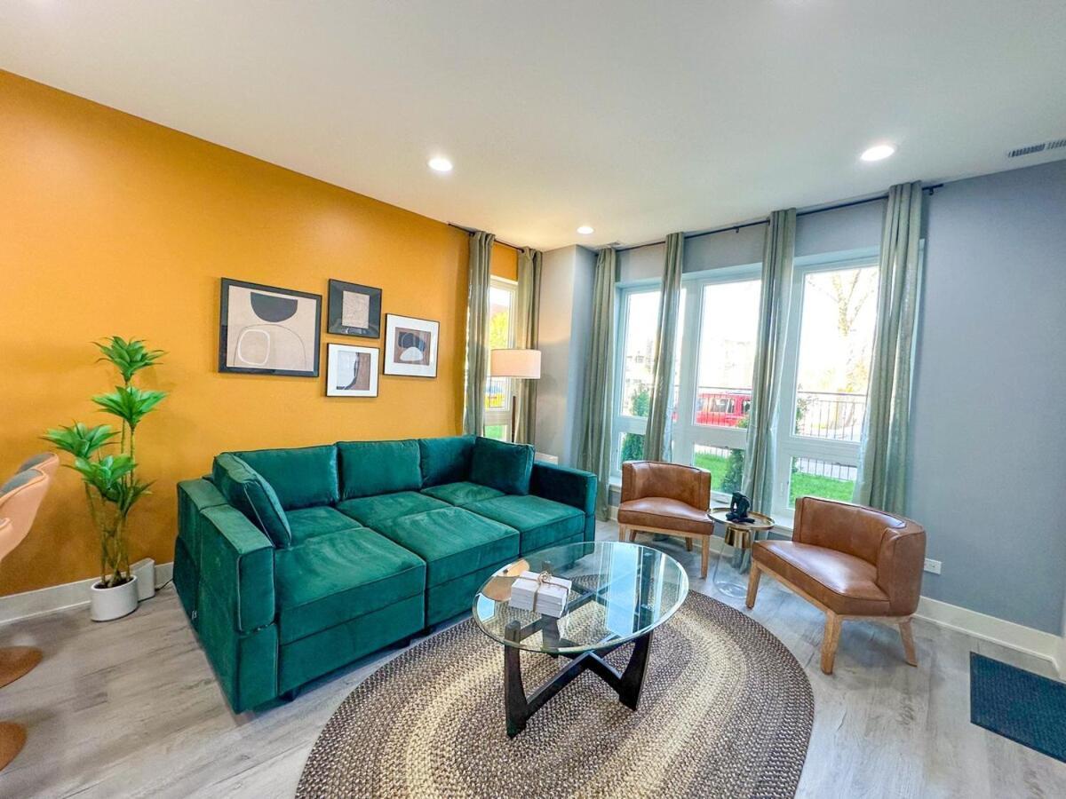 Spacious 3Br Family Oasis Sleeps 8 With Free Parking Near Medical District, Douglas Park And University Of Illinois Chicago Apartamento *