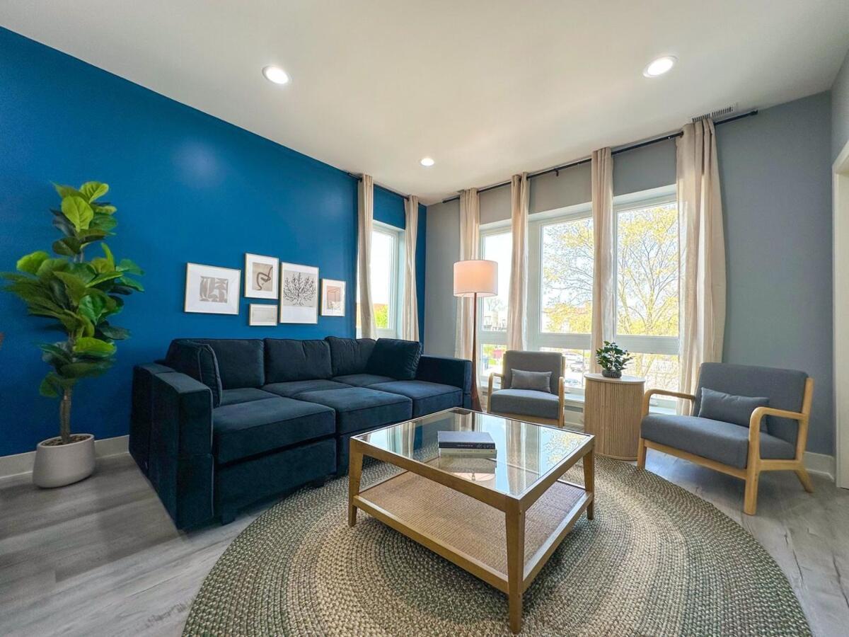 Stylish Cozy 3Br Retreat With Free Parking Near Pilsen Art Center, Douglas Park And University Of Illinois Chicago Apartment *