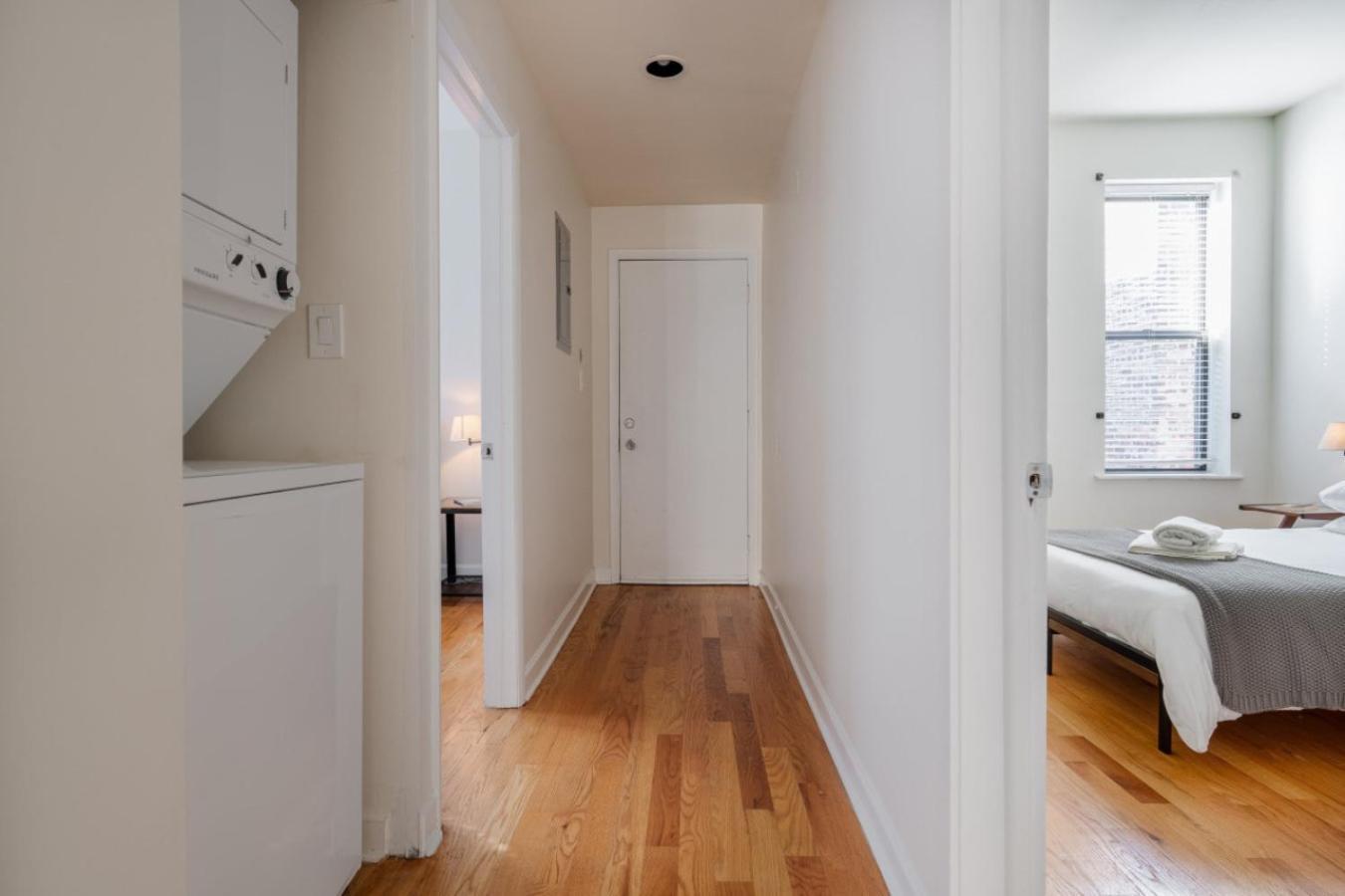 Apartment Ukrainian Village 3br Chicago