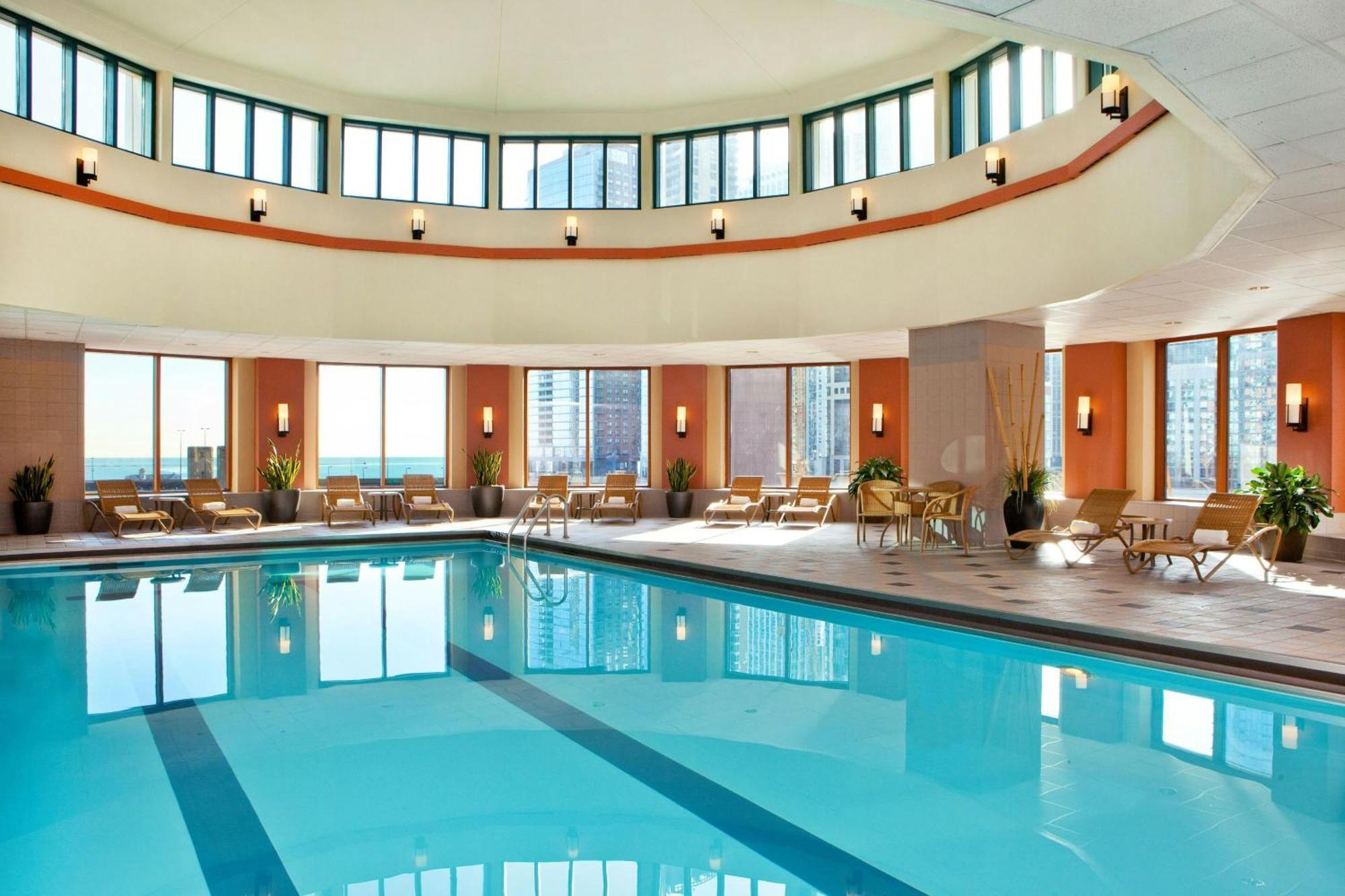 Hotel Sheraton Grand Riverwalk 4*