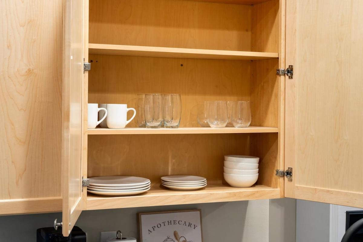 Modern 2br 10 Min To Downtown & United Center - Free Parking Apartment