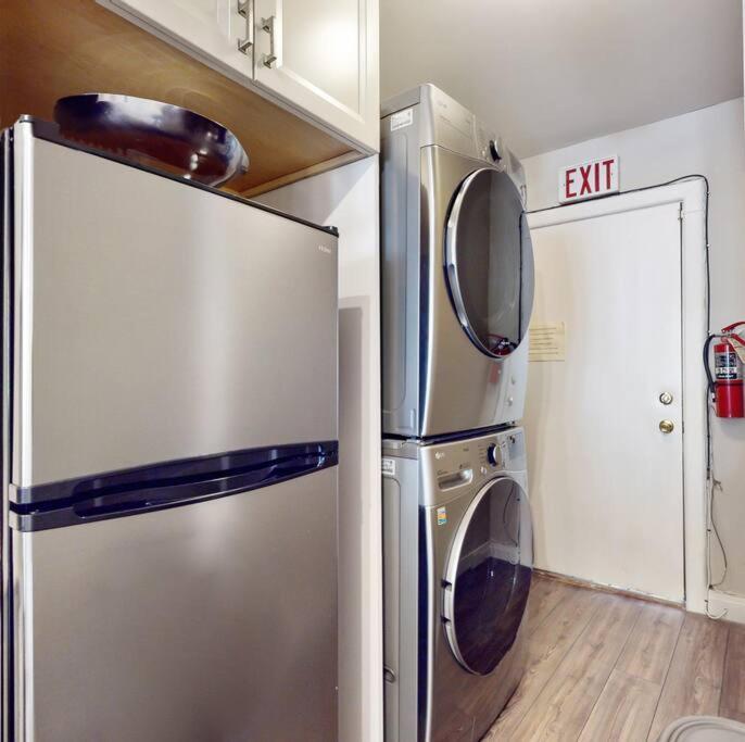 Chic River North Retreat