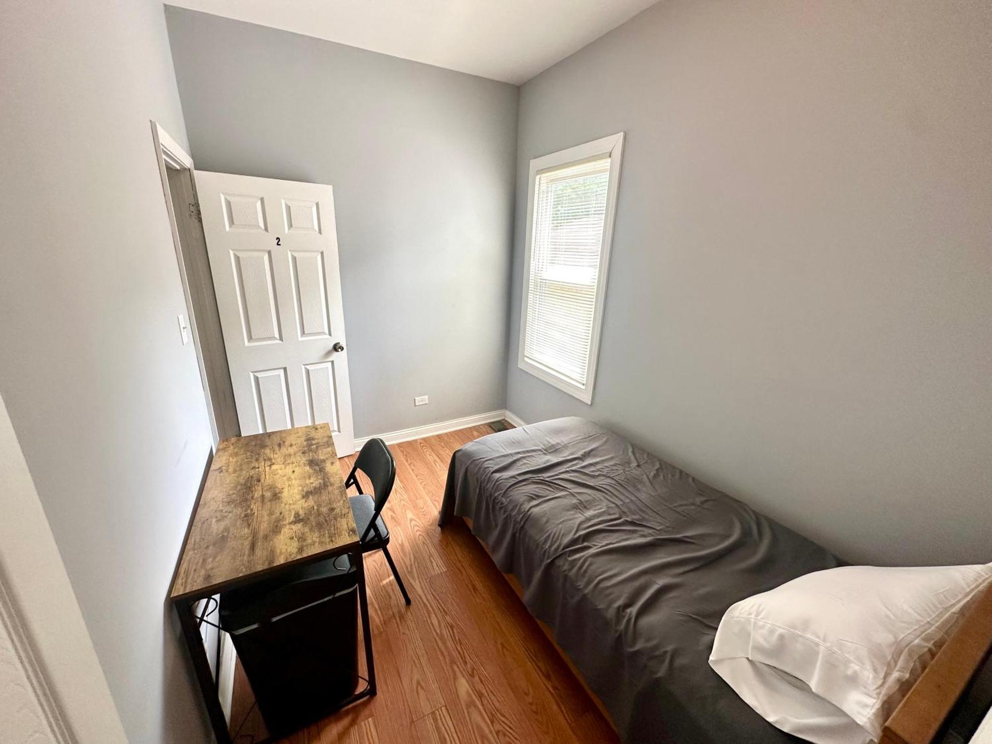 Amazing Place To Near Downtown Chicago! *