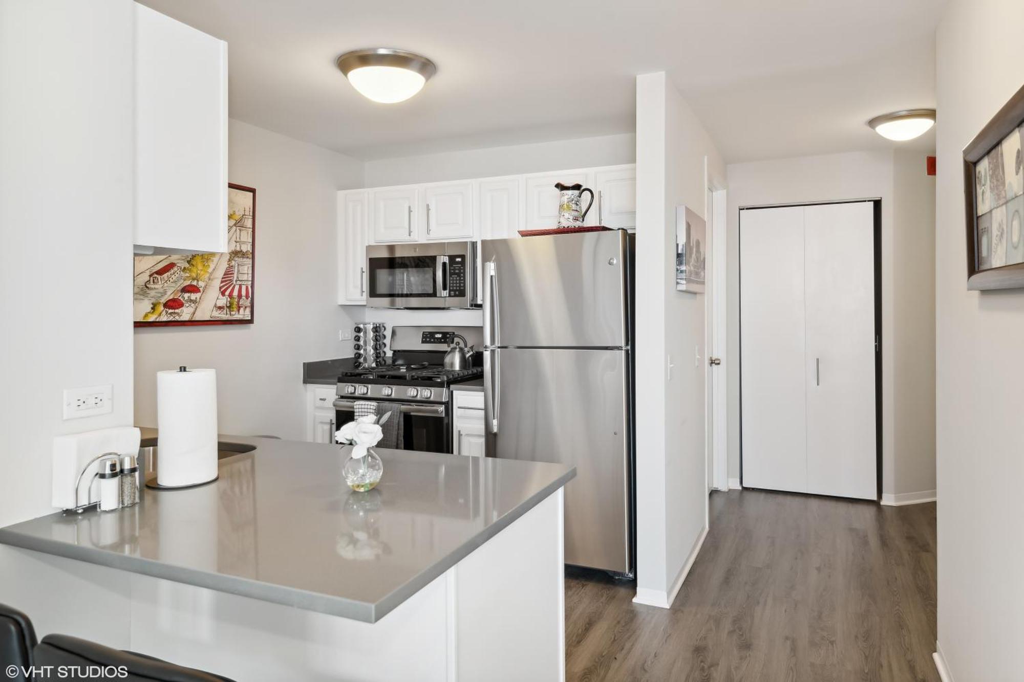 The Penthouse At Grand Plaza Chicago