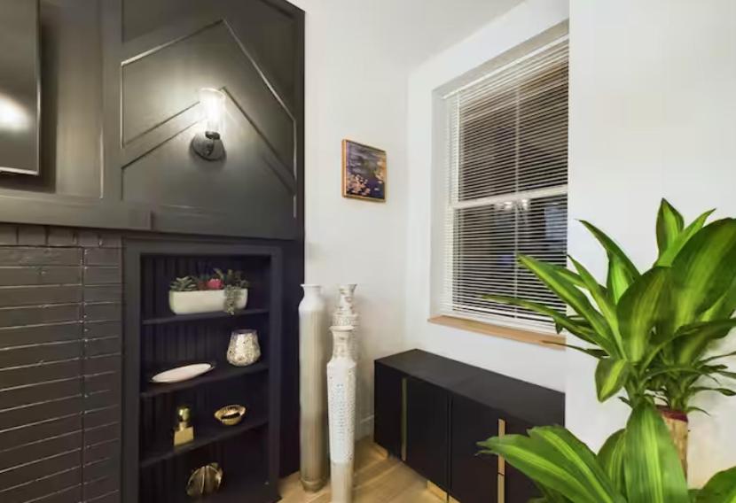 The Velvet Jazz Haus Apartment
