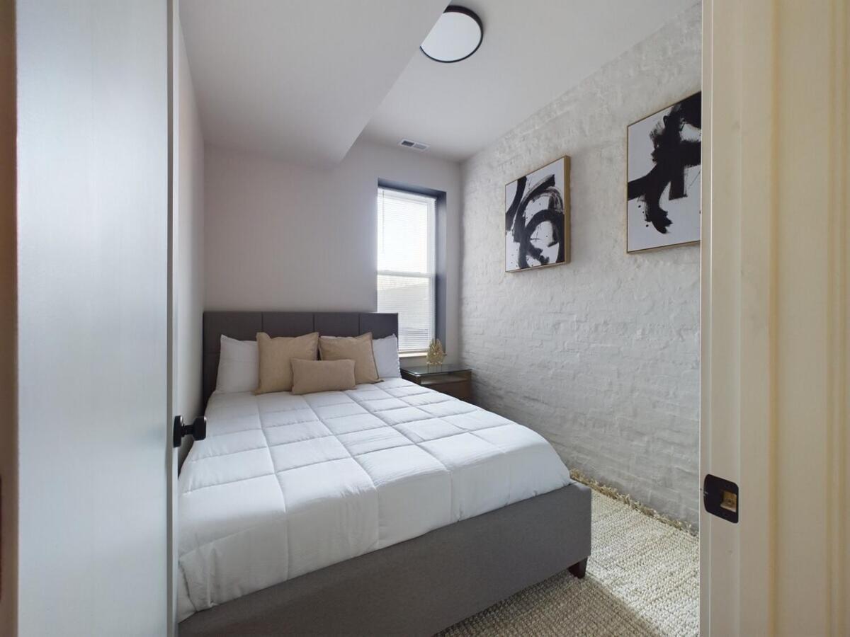 Holiday home Zen Escape-chicago's Urban Oasis