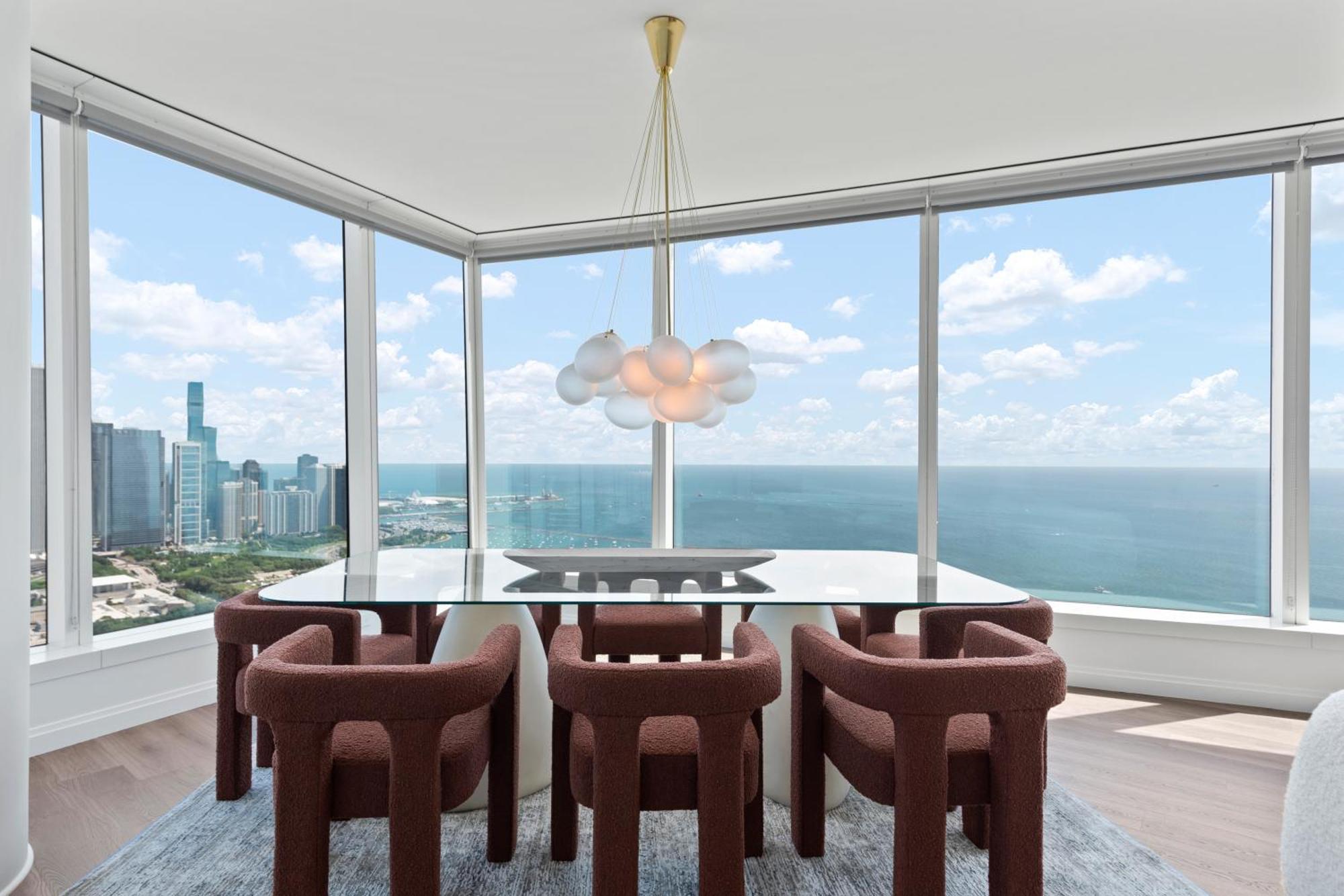 Apartment Lux Apts With Views And Amenities *