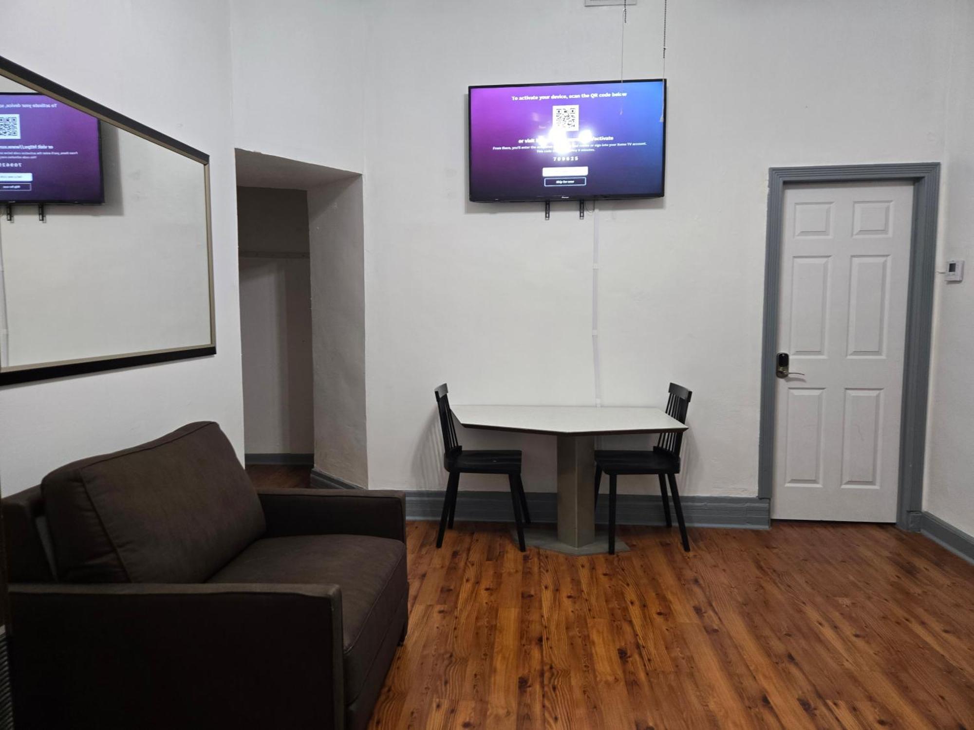 Stay Chicago Chicago