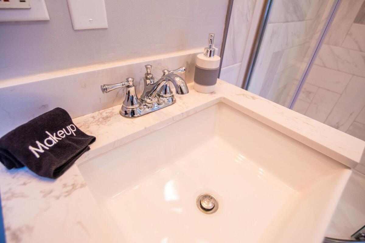 Apartment 3bd 3ba Bronzeville Beauty