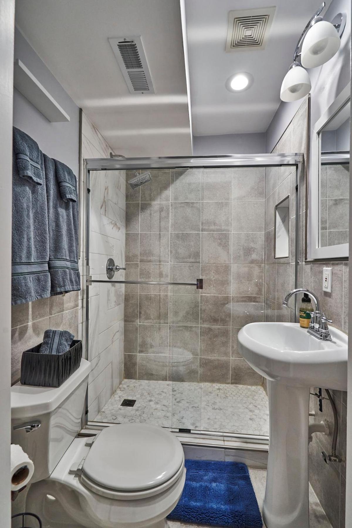 3bd 3ba Bronzeville Beauty *