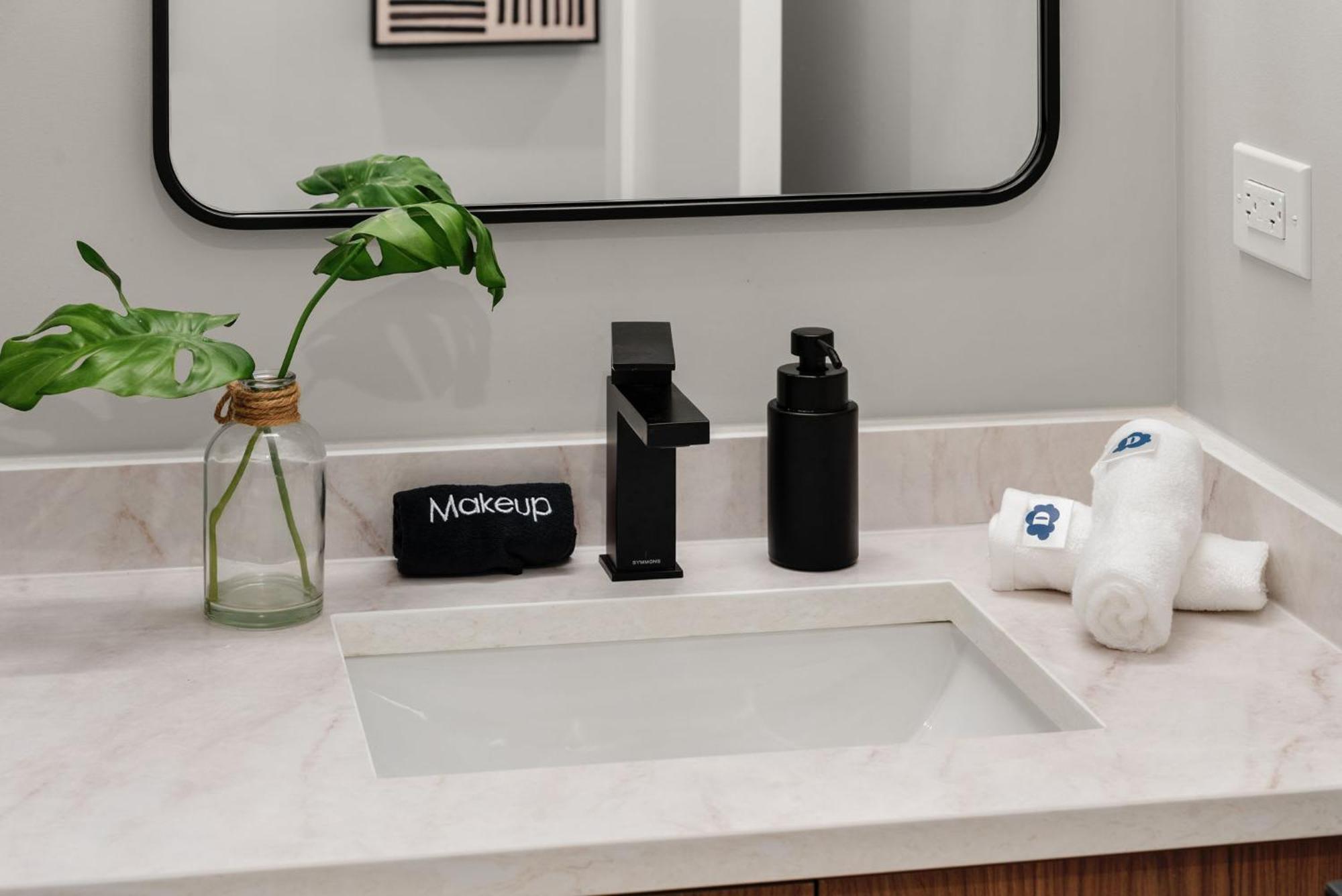 Bright 2bed 2bath In Brand New Pilsen Development * Chicago