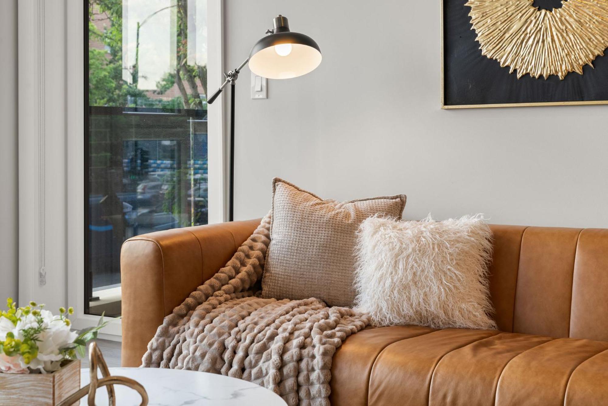 Bright 2bed 2bath In Brand New Pilsen Development Apartment *