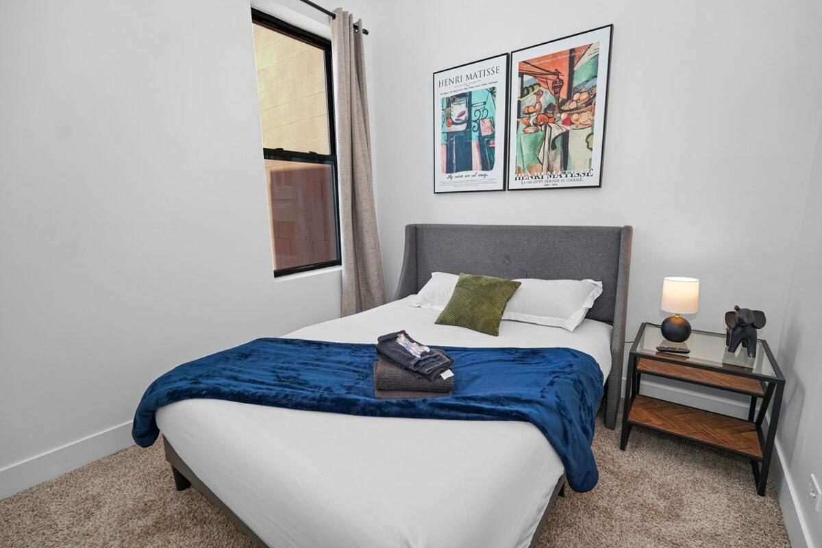 Modern 3br 420-friendly Unit Near Mccormick Place, Soldier Field And Lakefront Trail *