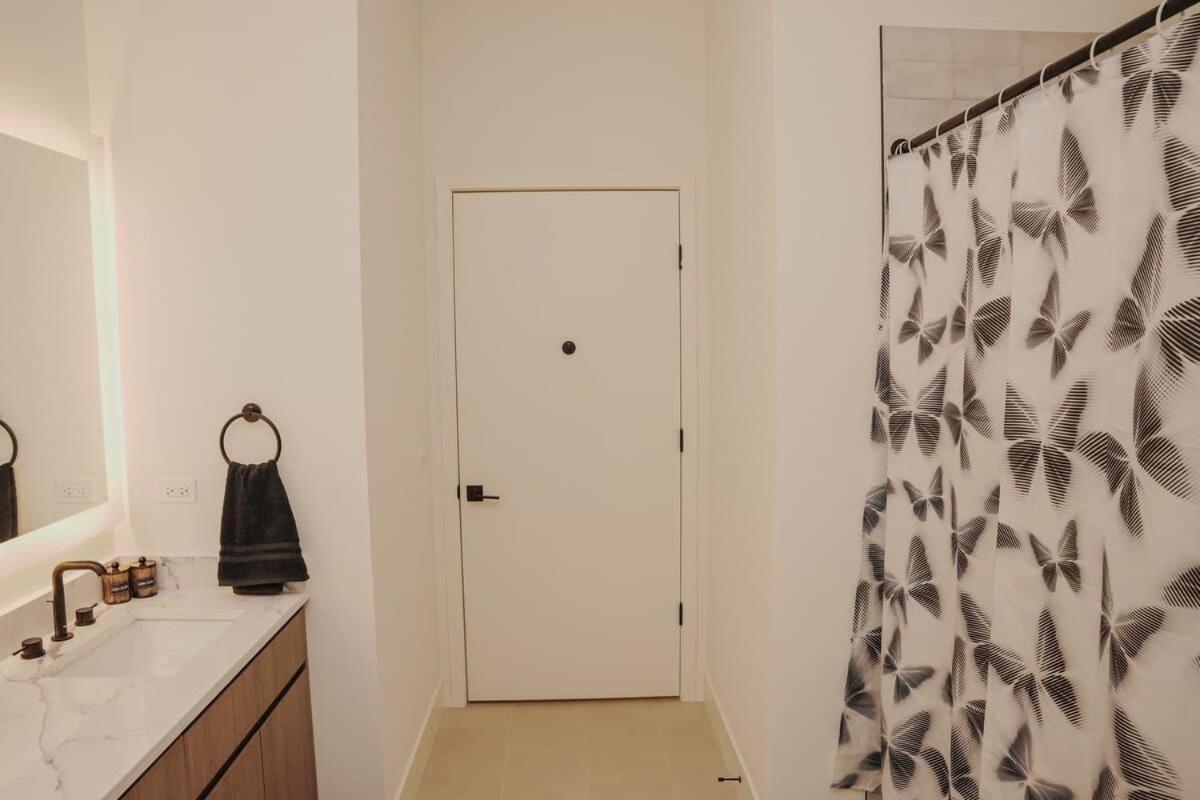 River North Private Balcony With In And Out Parking