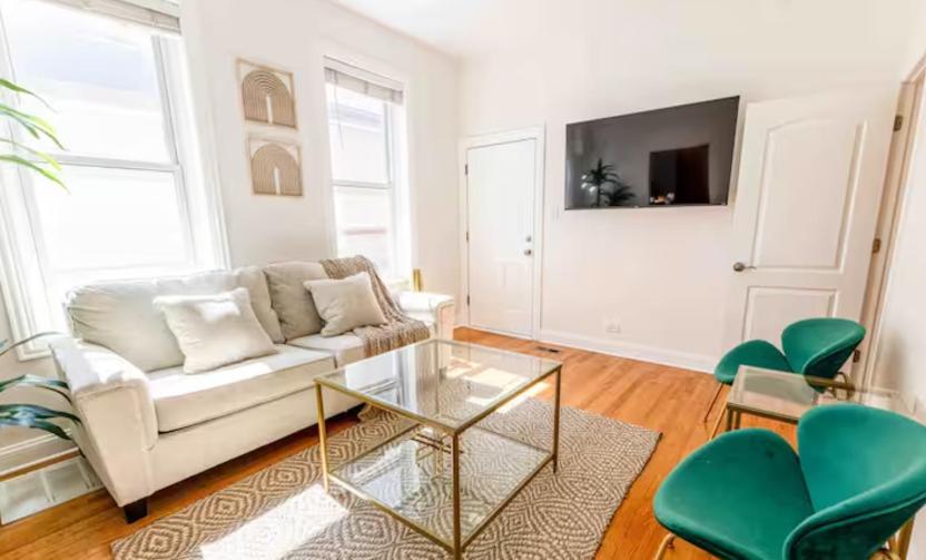 Tropical Boho Oasis *