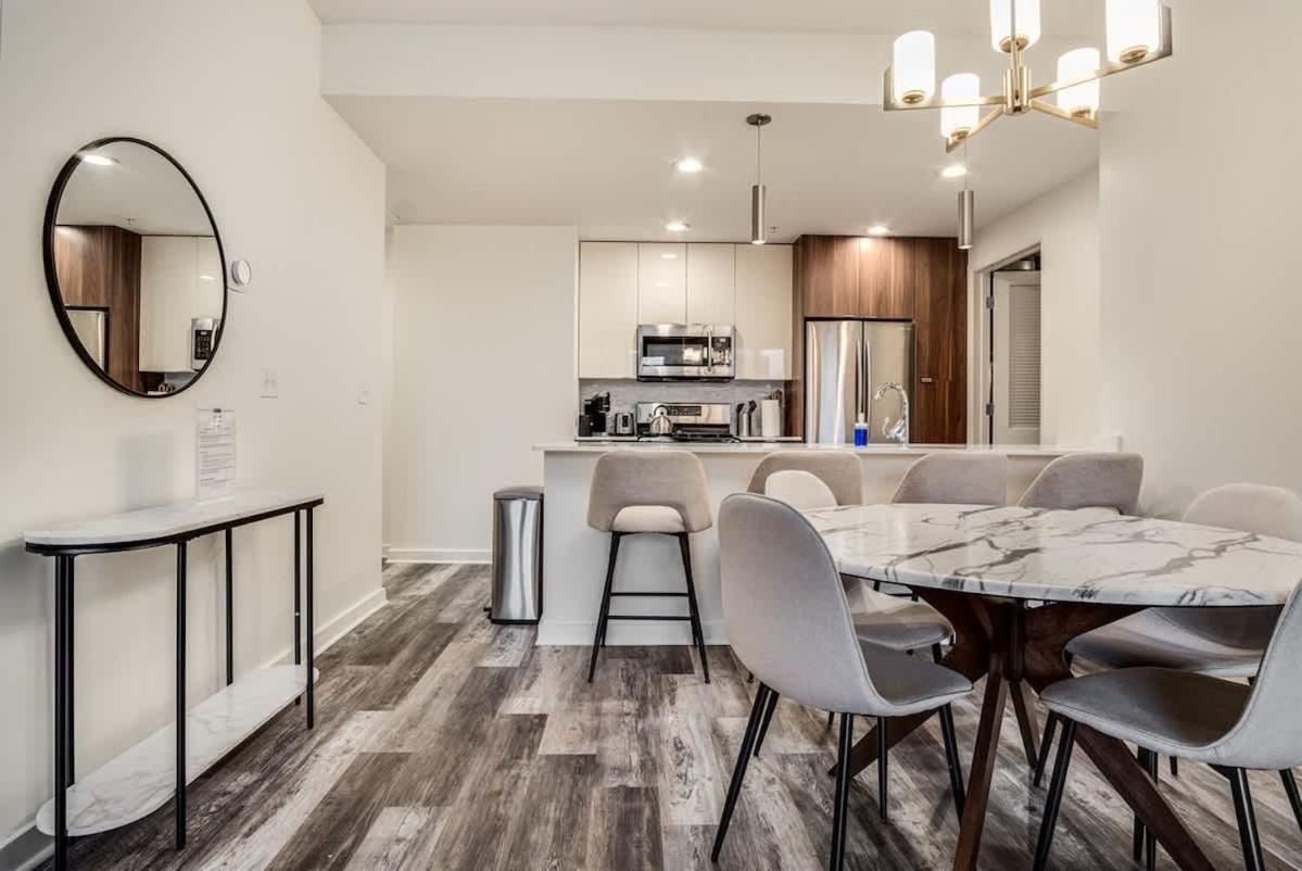 Boulevard Walk Everywhere 5 Mins To Magnificent Mile River North 04