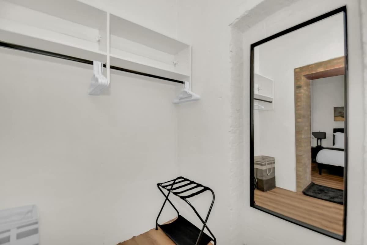 River North Rooftop With In And Out Parking 3