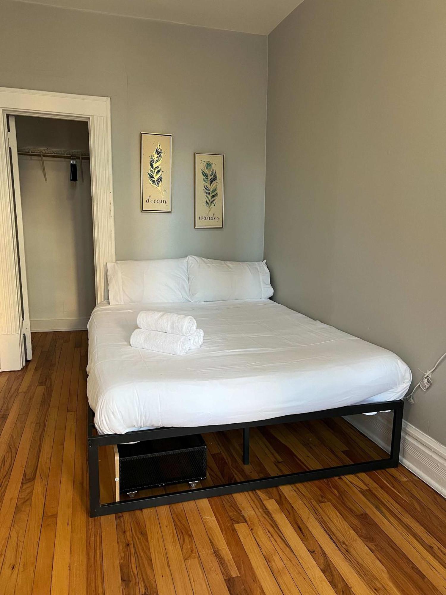 South Loop 3 Bedroom