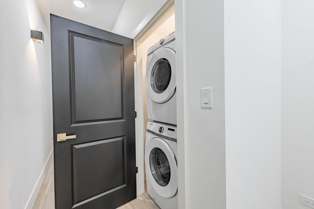 Spacious 3bdr Luxury Penthouse Chicago