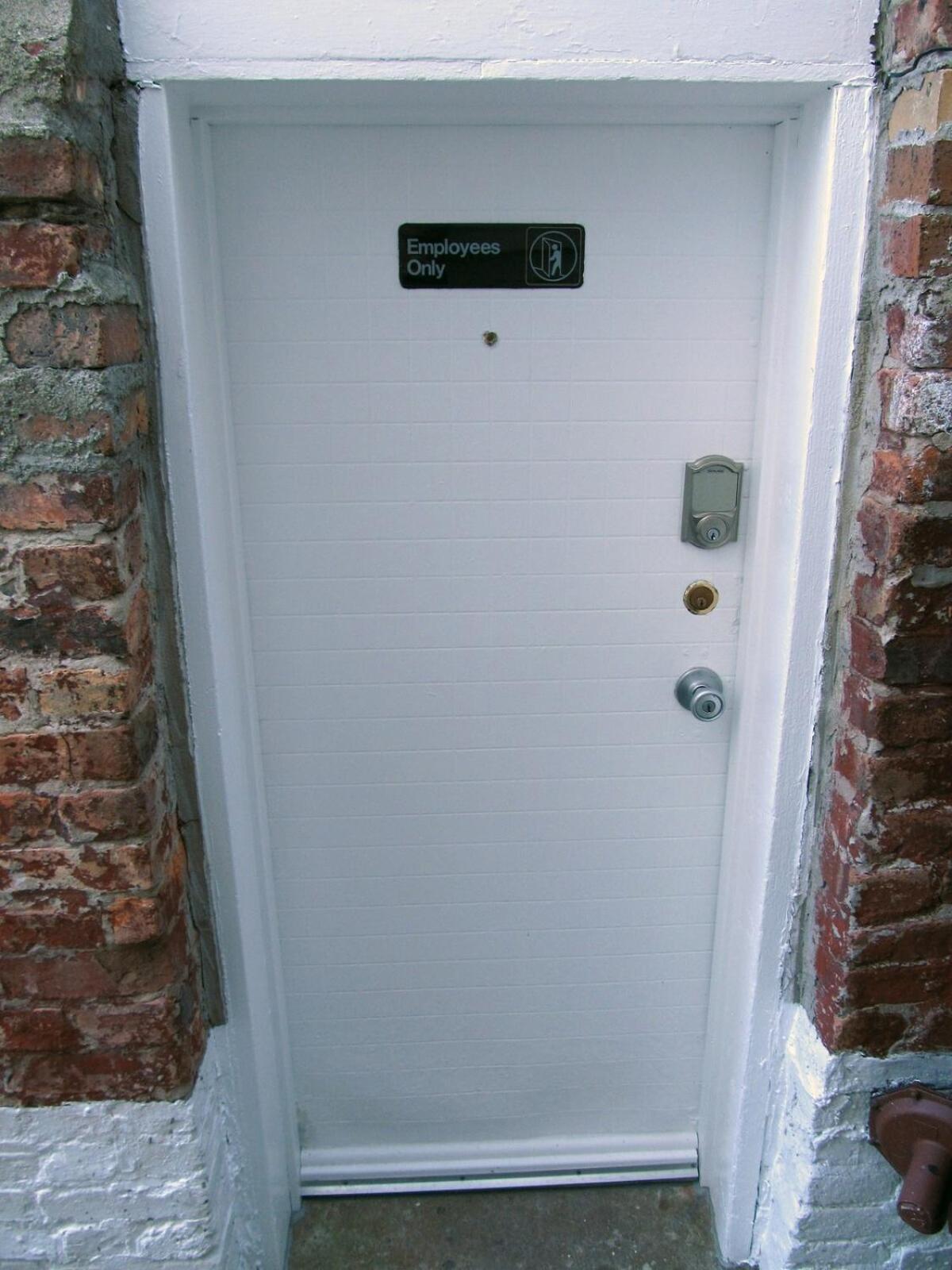 Cozy Vintage Near Downtown